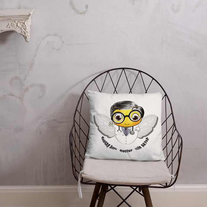 Cute DOCTOR / MEDICO BEE Basic Pillow