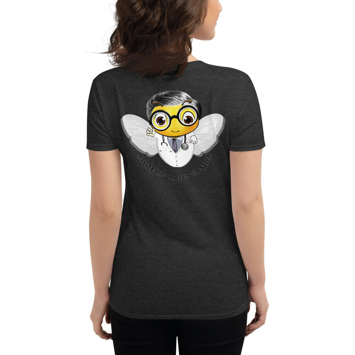 Cute DOCTOR / MEDICO BEE Women's short sleeve t-shirt